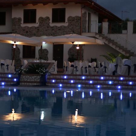 Longobardi Hotel Gaudio מראה חיצוני תמונה