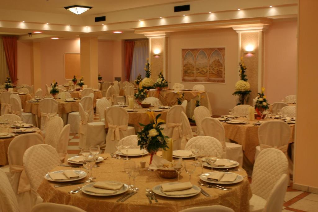Longobardi Hotel Gaudio מראה חיצוני תמונה