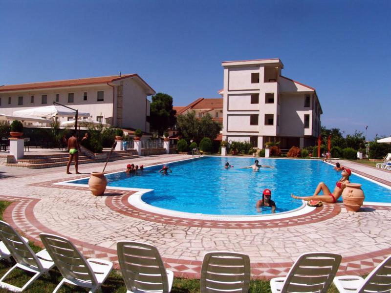 Longobardi Hotel Gaudio מראה חיצוני תמונה